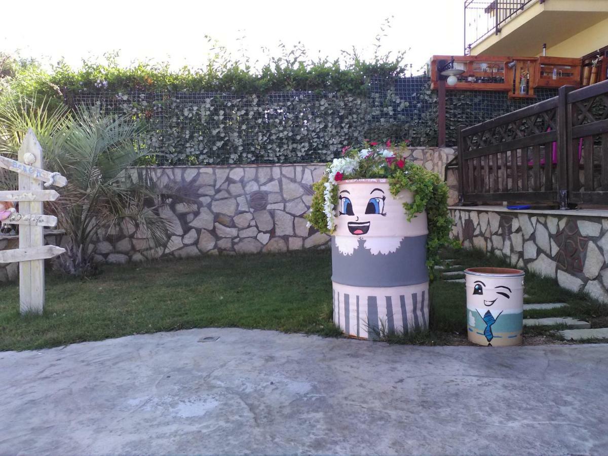 Villa Eco-Chic 卡里尼 外观 照片