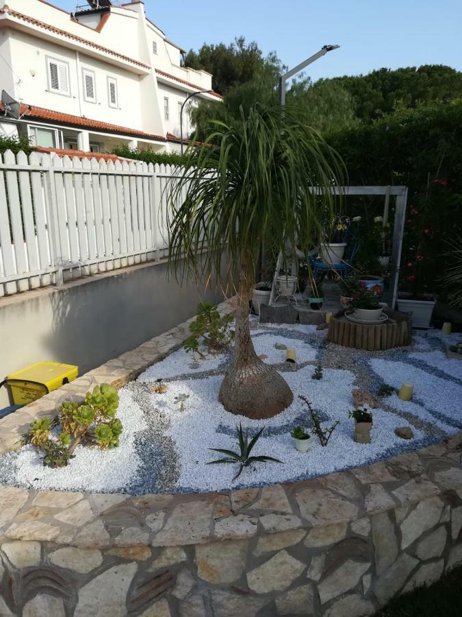 Villa Eco-Chic 卡里尼 外观 照片